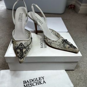 Elegant Designer Embellished Pumps - Badgley Mischka